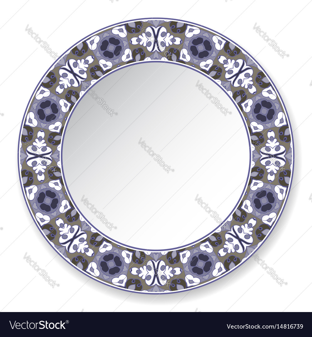 Decorative plate with circular pattern