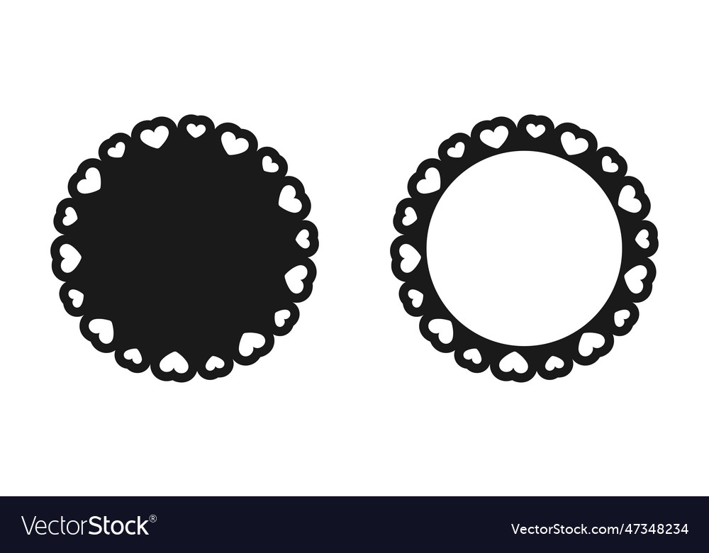 Round scalloped frame with hearts pattern set