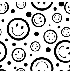 Smiley Round Face Seamless Pattern