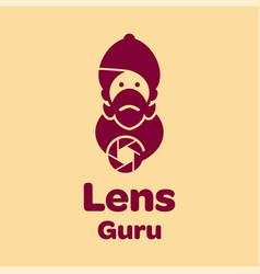 Lens Guru Logo