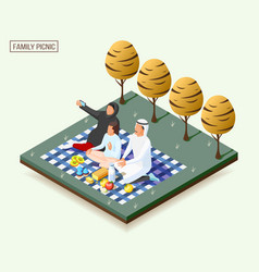 Arabic Family Isometric Composition