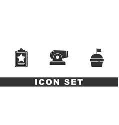 Set Usa Independence Day Cannon And Cake Icon