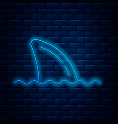 Glowing Neon Line Shark Fin In Ocean Wave Icon