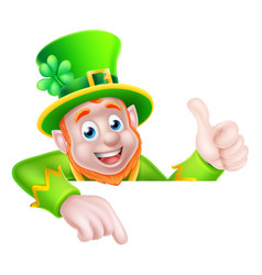 St Patricks Day Leprechaun Pointing