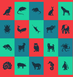 Fauna Icons Set With Elephant Pig Ovis And Other