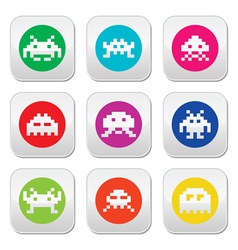 Space Invaders 8-bit Aliens Round Icons Set